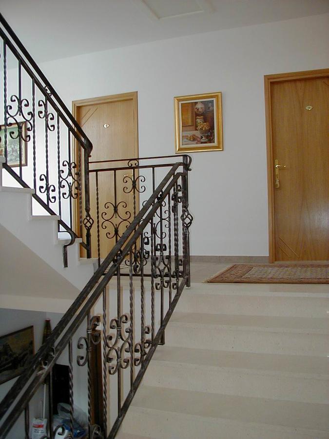 Villa Bunta Sutivan Exterior foto